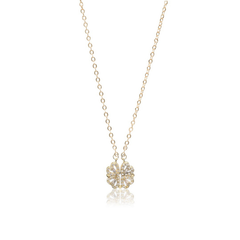Magnetic Four-Leaf Clover Heart Necklace